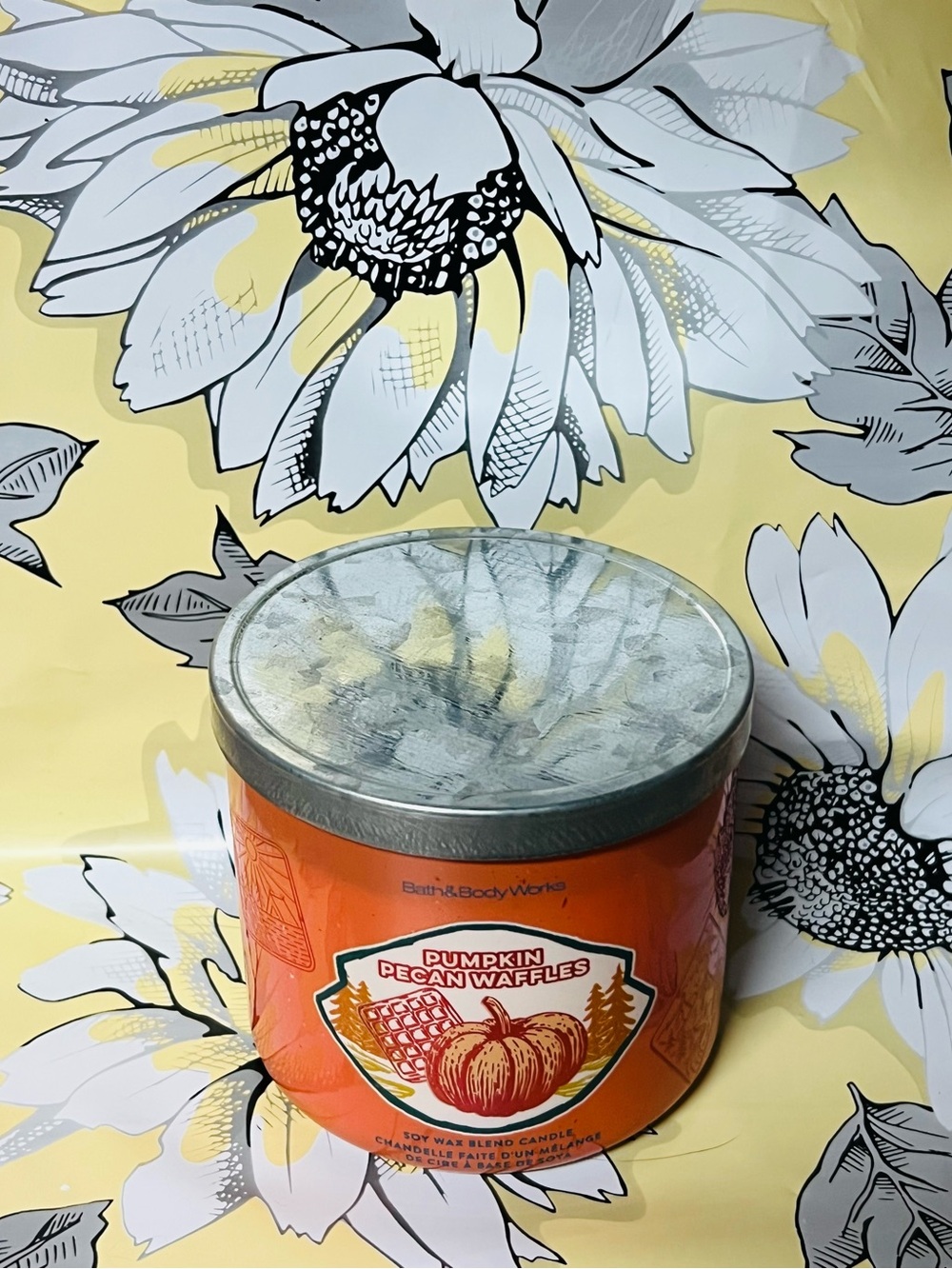 Bath & Body Works Pumpkin Pecan Waffles Candle